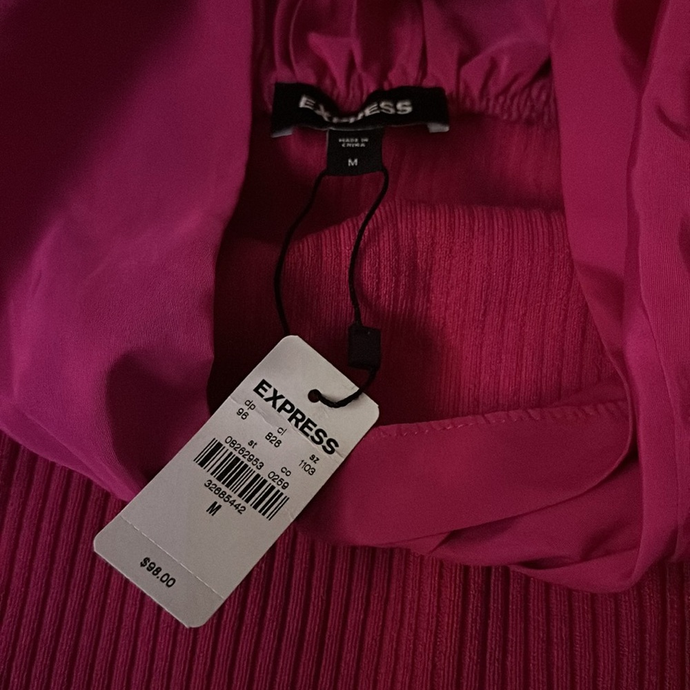 Elegant!!! - Picture 5 of 5